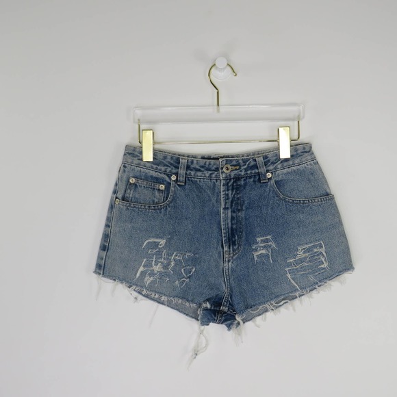 Vintage Jean Shorts High Rise Distressed Mom Shorts - Picture 3 of 6
